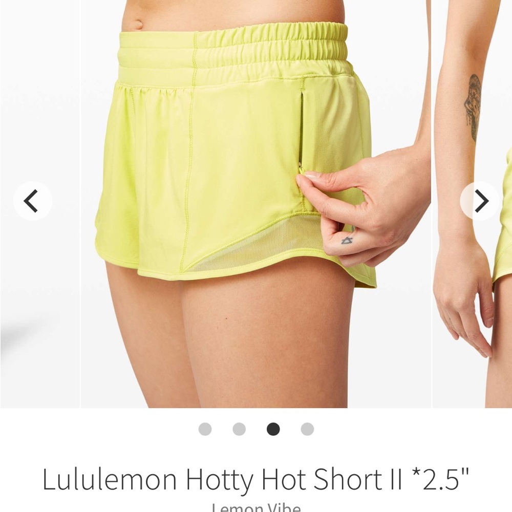 Lululemon Hotty Hot 2.5 Low Rise Short